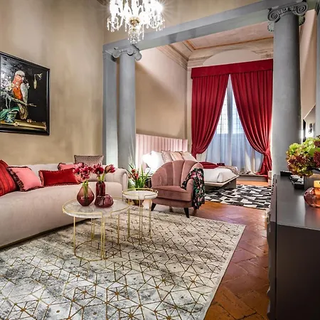 Palazzo Ridolfi - Residenza D'epoca Hotel 3*