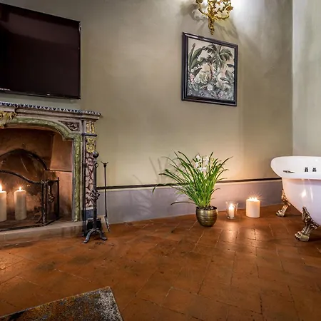 Palazzo Ridolfi - Residenza D'epoca Hotel 3*