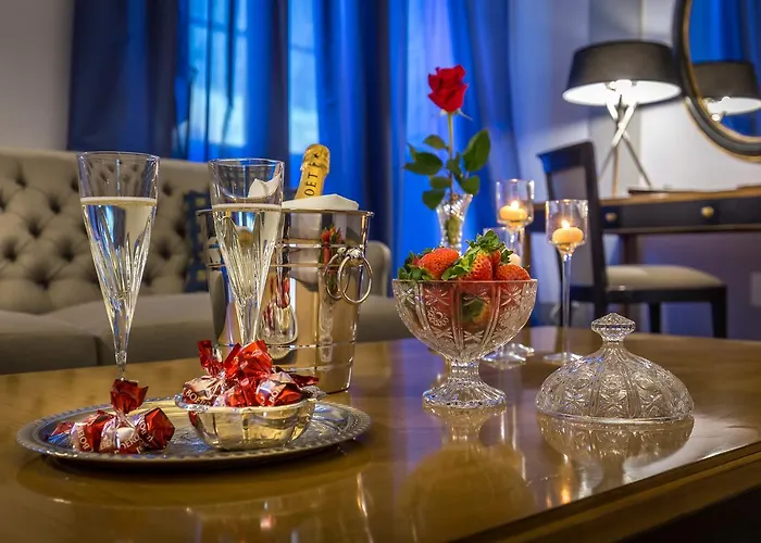 Palazzo Ridolfi - Residenza D'epoca 3*