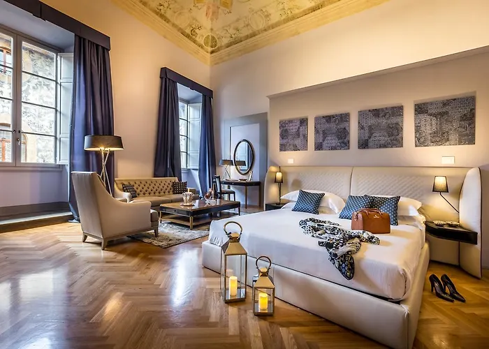 Palazzo Ridolfi - Residenza D'epoca Hotel 3*
