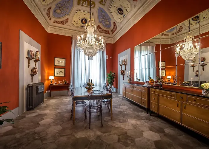 Palazzo Ridolfi - Residenza D'epoca 3*