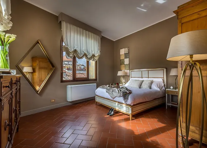 Palazzo Ridolfi - Residenza D'epoca Hotel 3*