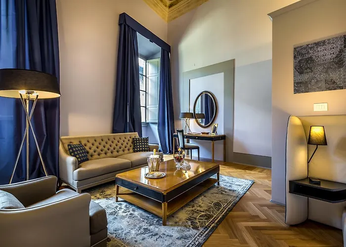 Palazzo Ridolfi - Residenza D'epoca Hotel 3*