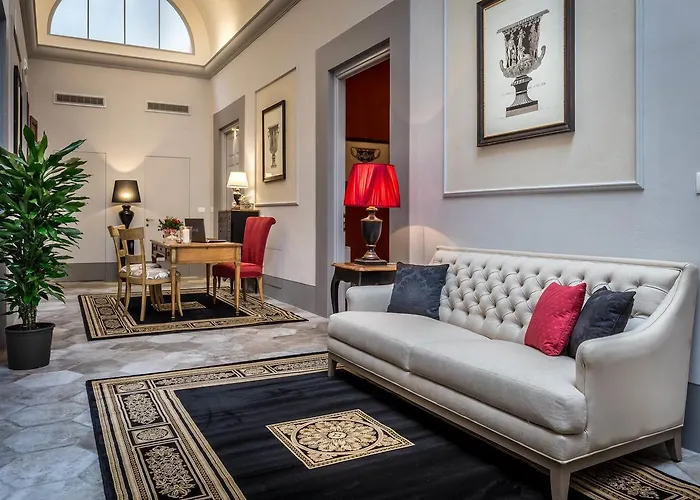 Hotel Palazzo Ridolfi - Residenza D'epoca 3*